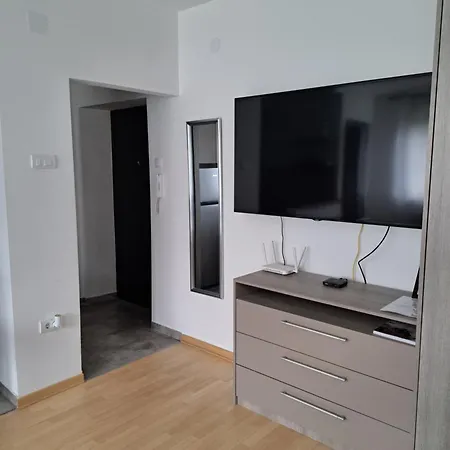 Apartment Vist 1 *